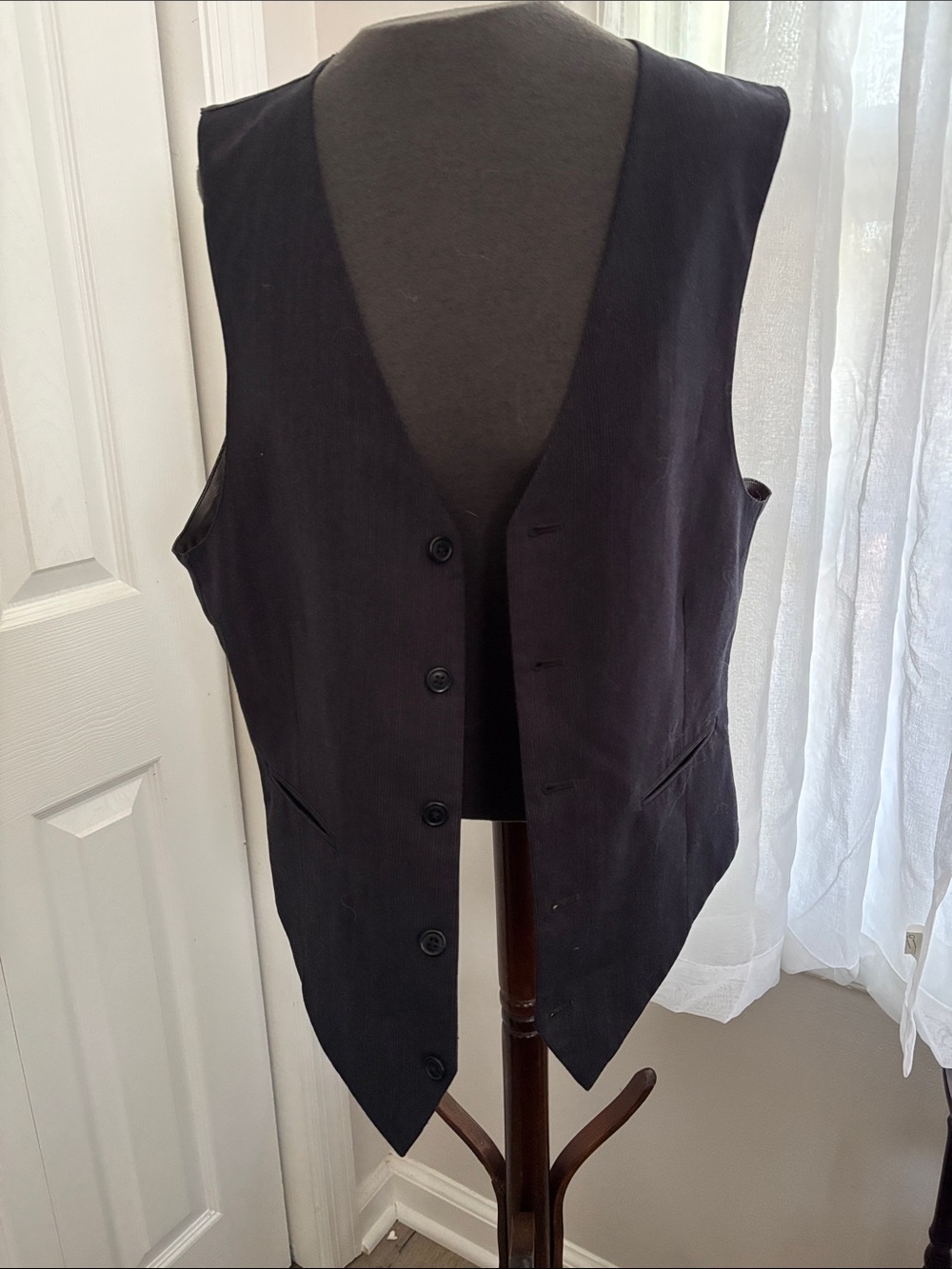 Men’s DARK Navy Vest M